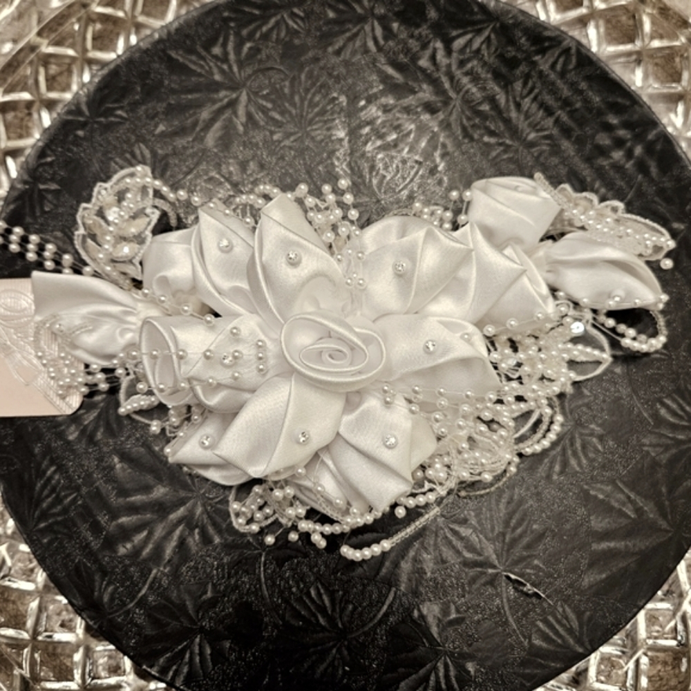 NWT Bridal Headpiece